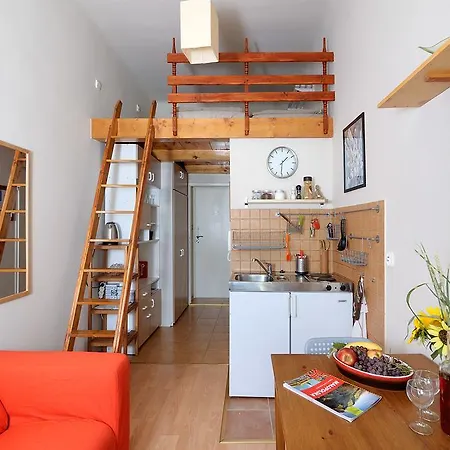 Apartamento Kazimierz Tiny Vertical Studio
